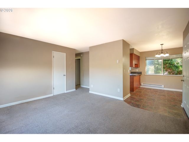 9512 N OSWEGO Ave, Portland, OR 97203