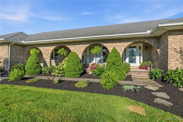 565 Schad Road, Bennington, NY 14004