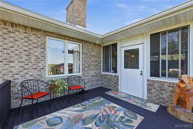 565 Schad Road, Bennington, NY 14004