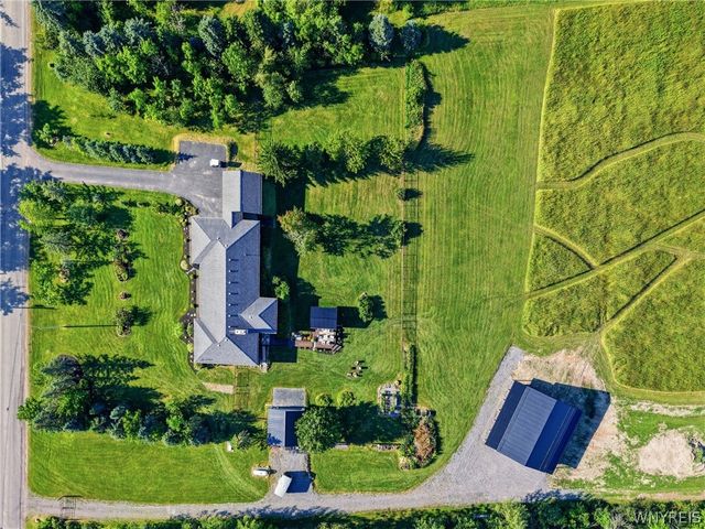 565 Schad Road, Bennington, NY 14004