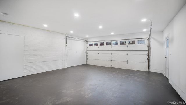 39 Acacia Avenue, Hempstead, NY 11550