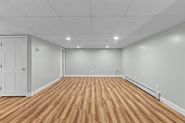 16 Dartmoor Dr, Shrewsbury, MA 01545