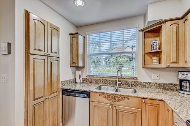 406 Mainsail Circle, Jupiter, FL 33477