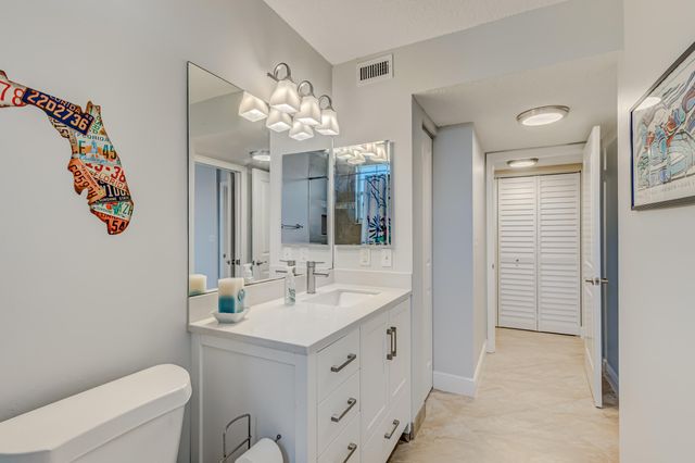 406 Mainsail Circle, Jupiter, FL 33477