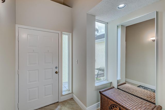 406 Mainsail Circle, Jupiter, FL 33477