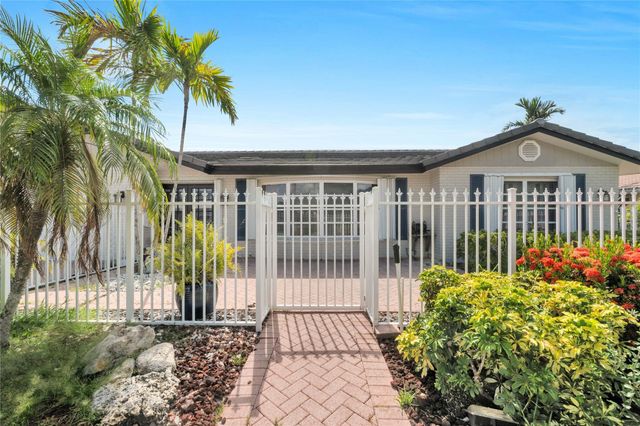 4020 NE 24th Avenue, Lighthouse Point, FL 33064