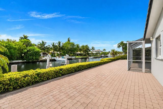 4020 NE 24th Avenue, Lighthouse Point, FL 33064