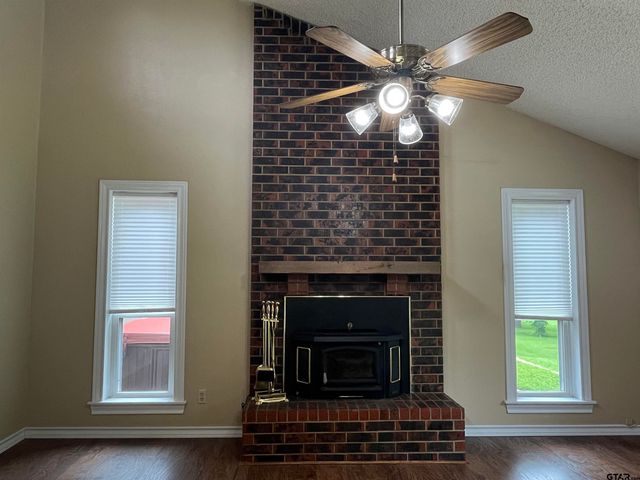 132 CR 2933, Pittsburg, TX 75686