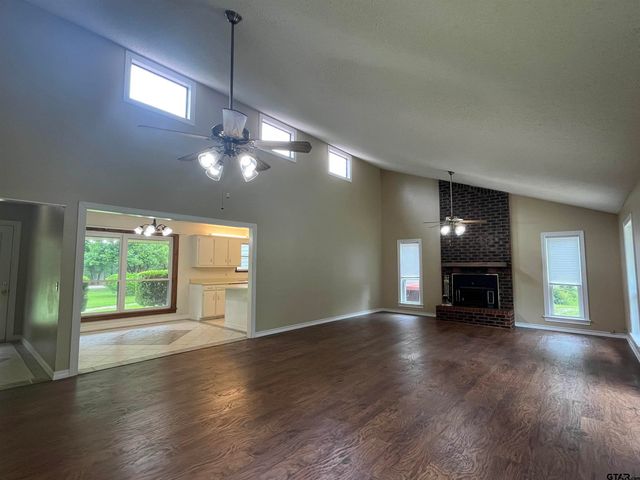 132 CR 2933, Pittsburg, TX 75686