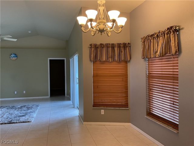 3920 SE 2nd PL, Cape Coral, FL 33904