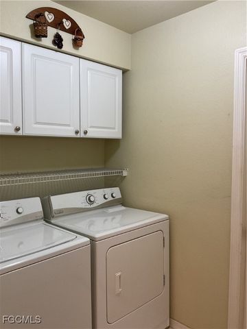 3920 SE 2nd PL, Cape Coral, FL 33904