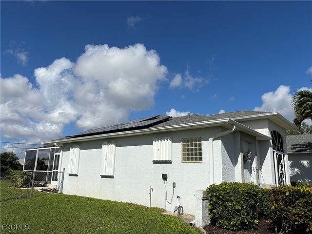 3920 SE 2nd PL, Cape Coral, FL 33904
