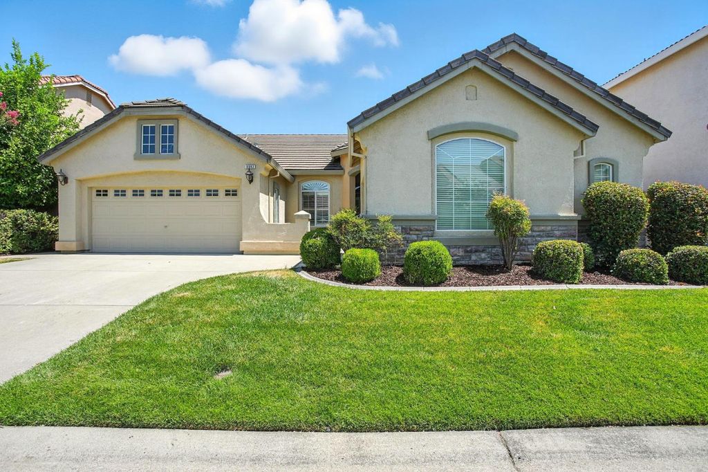 8992 Water Song Cir, Roseville, CA 95747
