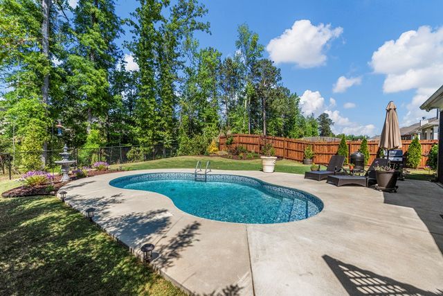 8007 Barton Drive, Midland, GA 31820