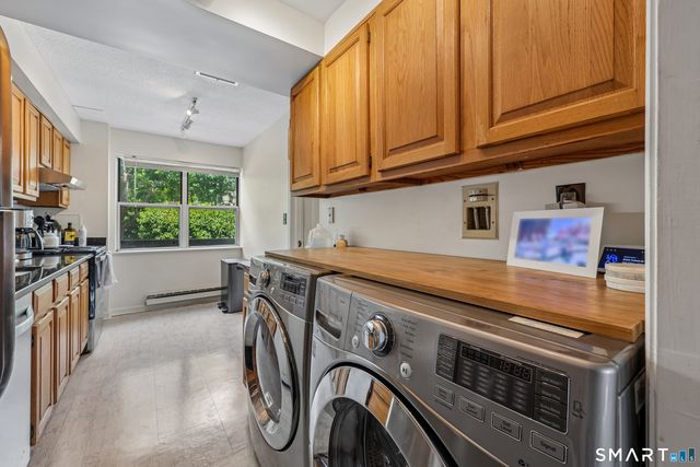 43 Highland Road 43, Stamford, CT 06902