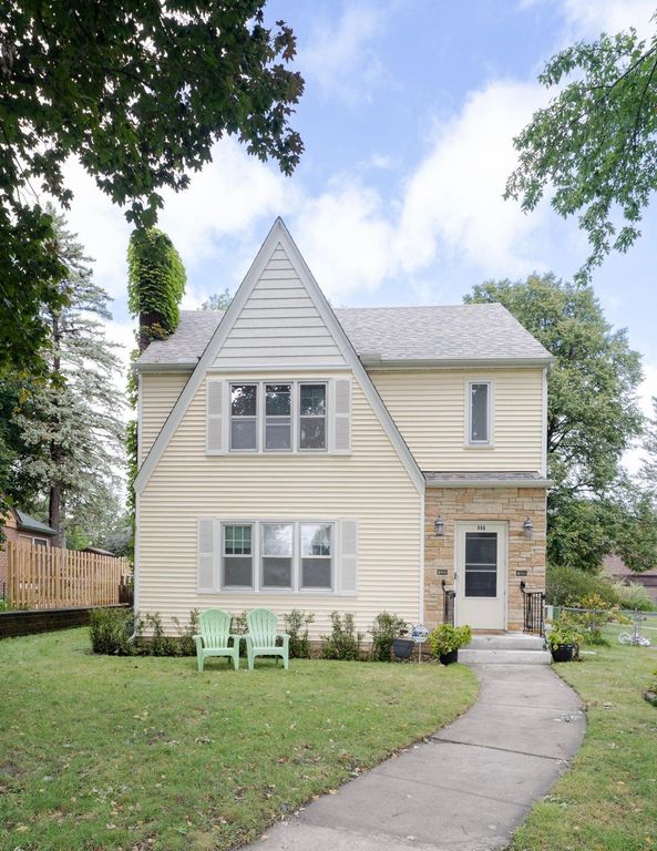 899 Parkview Avenue, Saint Paul, MN 55117 — exterior