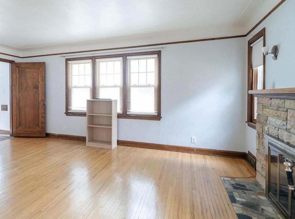 899 Parkview Avenue, Saint Paul, MN 55117 — photo 4