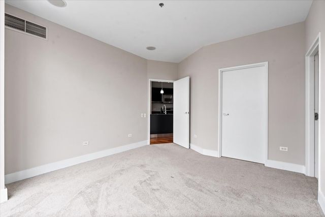 510 W Erie Street 805, Chicago, IL 60654