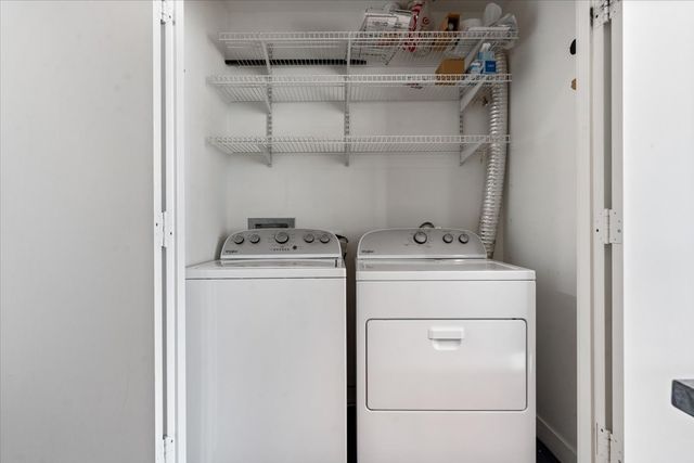 510 W Erie Street 805, Chicago, IL 60654