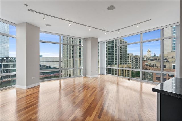 510 W Erie Street 805, Chicago, IL 60654