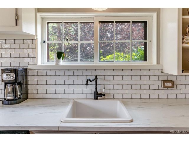 1653 Rosemary St, Denver, CO 80220