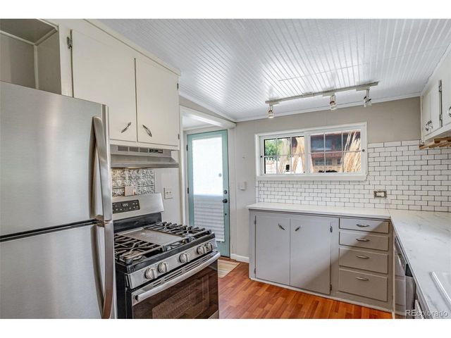 1653 Rosemary St, Denver, CO 80220