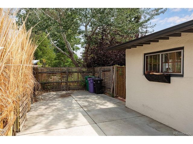 1653 Rosemary St, Denver, CO 80220