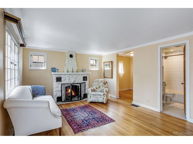 1653 Rosemary St, Denver, CO 80220