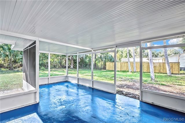 8340 W Amelia Court, Homosassa, FL 34448