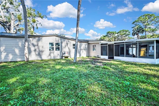 8340 W Amelia Court, Homosassa, FL 34448