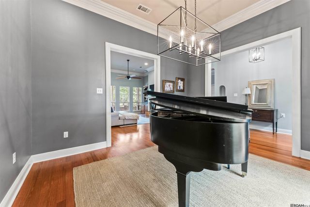 447 Sandy Springs Ln, Jackson, LA 70748