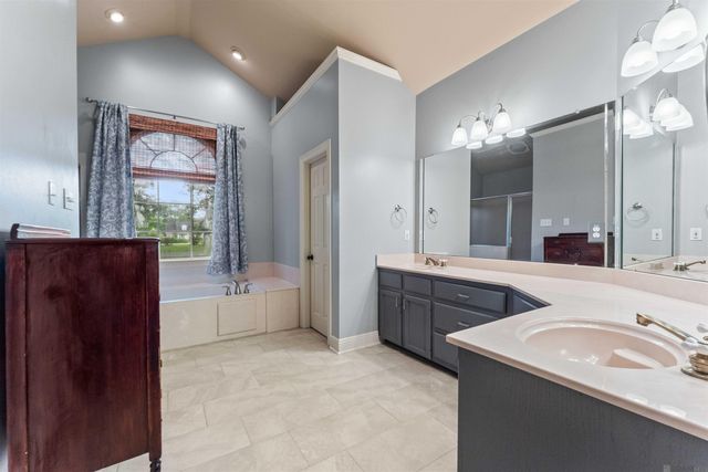 447 Sandy Springs Ln, Jackson, LA 70748