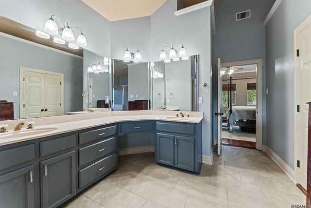 447 Sandy Springs Ln, Jackson, LA 70748