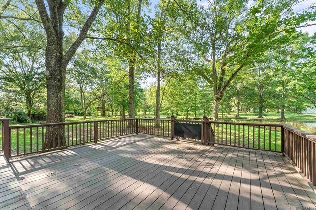 447 Sandy Springs Ln, Jackson, LA 70748