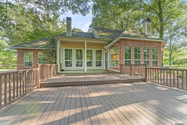 447 Sandy Springs Ln, Jackson, LA 70748