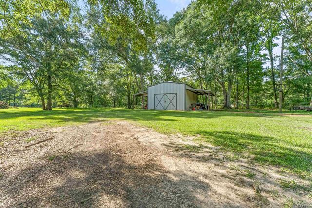 447 Sandy Springs Ln, Jackson, LA 70748