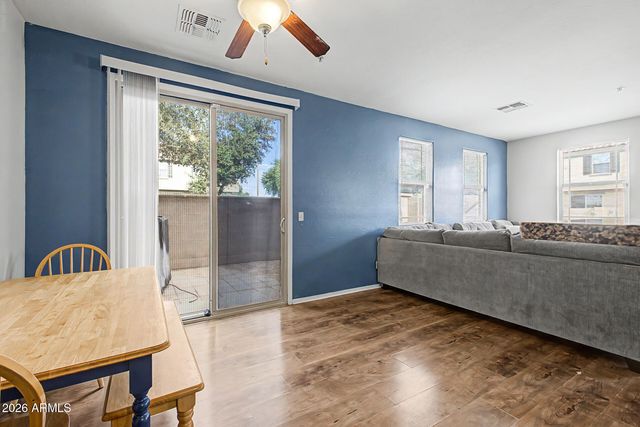1523 N 81ST Drive, Phoenix, AZ 85043