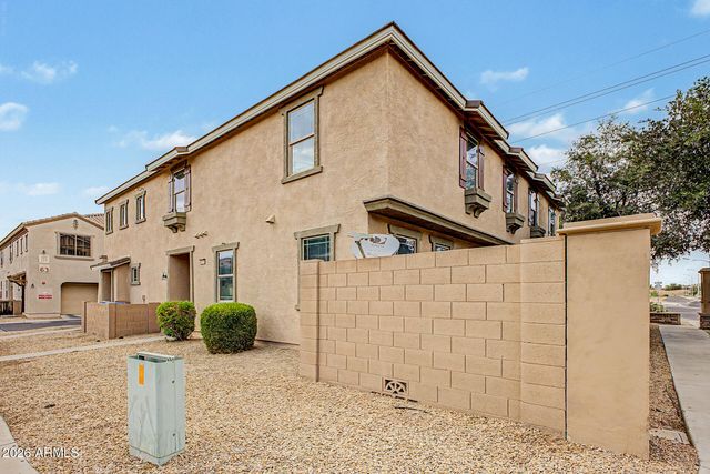 1523 N 81ST Drive, Phoenix, AZ 85043
