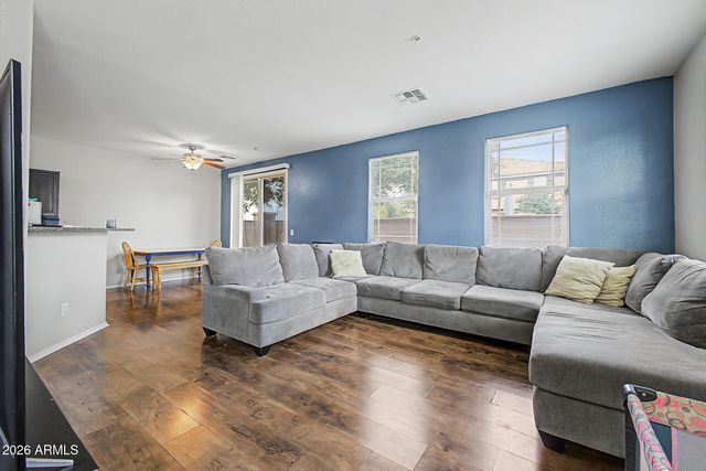 1523 N 81ST Drive, Phoenix, AZ 85043