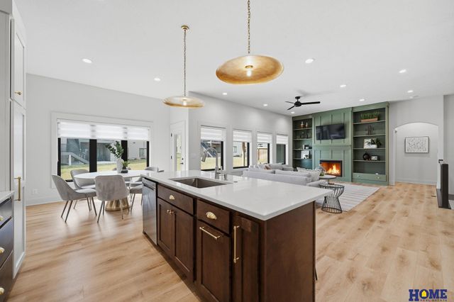 8819 Appaloosa Lane, Lincoln, NE 68520