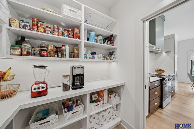 8819 Appaloosa Lane, Lincoln, NE 68520