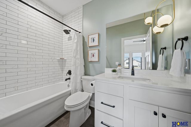 8819 Appaloosa Lane, Lincoln, NE 68520