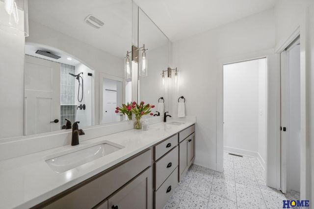 8819 Appaloosa Lane, Lincoln, NE 68520