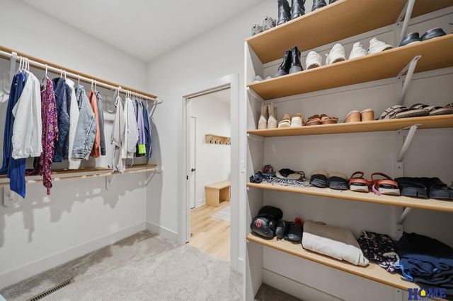 8819 Appaloosa Lane, Lincoln, NE 68520