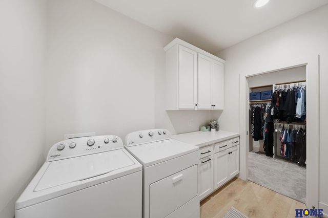 8819 Appaloosa Lane, Lincoln, NE 68520