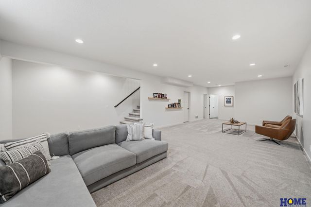 8819 Appaloosa Lane, Lincoln, NE 68520