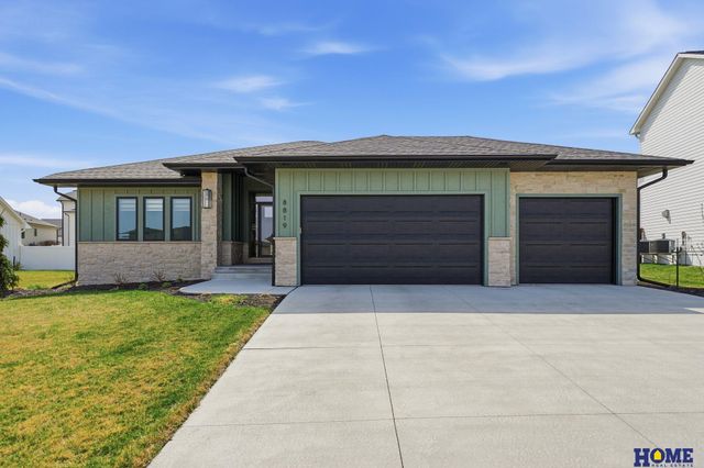 8819 Appaloosa Lane, Lincoln, NE 68520