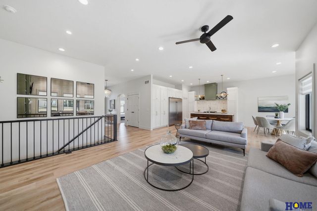 8819 Appaloosa Lane, Lincoln, NE 68520