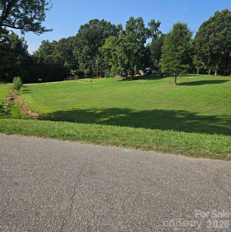 107 Maple Hill Road, Monroe, NC 28110