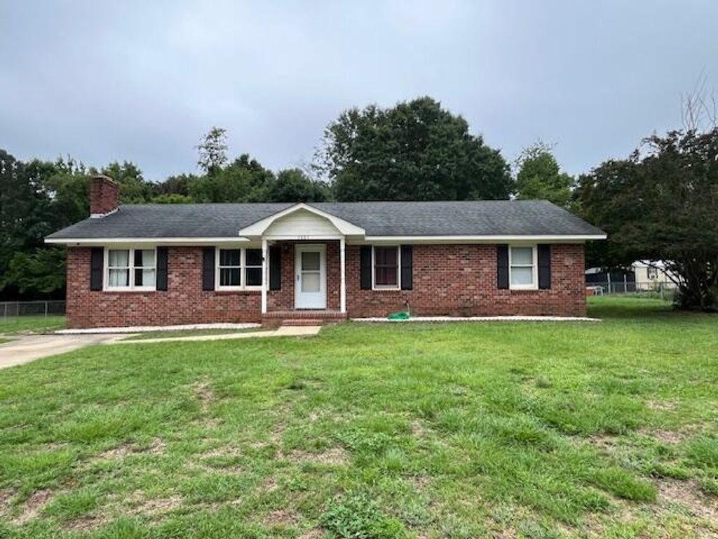 5885 Lost Creek Drive, Sumter, SC 29154